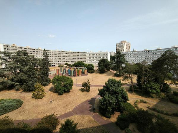 Appartement 4 pièces – Quartier Université