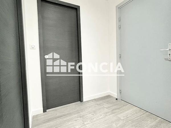 Location Studio 37.3 m² - 78 RUE DE REIMS Montigny Les Metz 57950