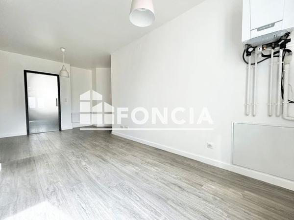 Location Studio 37.3 m² - 78 RUE DE REIMS Montigny Les Metz 57950