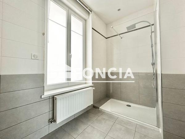 Location Studio 37.3 m² - 78 RUE DE REIMS Montigny Les Metz 57950