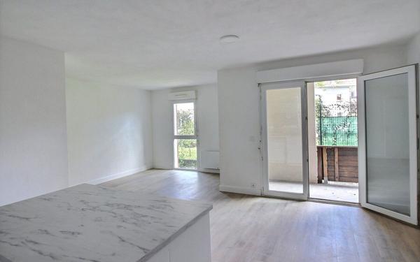 Appartement à vendre    3 pièces • 64,05 m2 Orthez