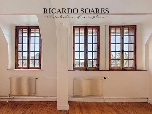 COMPIEGNE 60200 - MAISON FAMILIALE 257m2 / 6 CHAMBRES / 3 STUDIOS (location possible) / TERRAIN 894m2