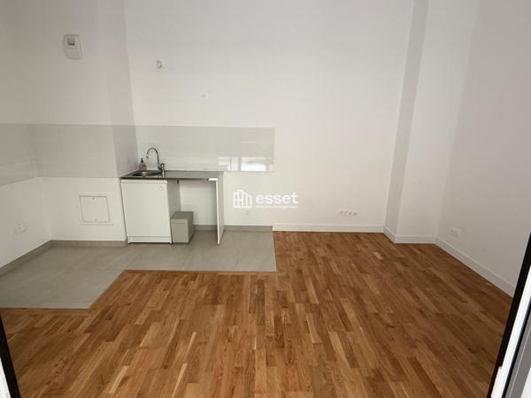 Location Appartement 3 pièces 56.12 m² - Clichy 92110