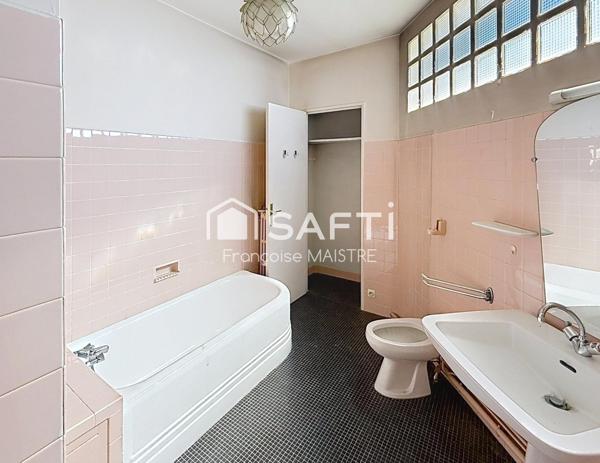 3 chambres - 2 balcons - 132 m²
