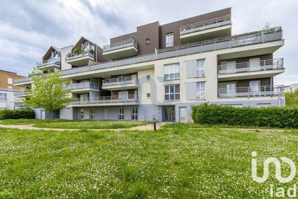 Appartement 3 pièces de 63 m² à Lieusaint (77127)