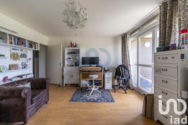 Appartement 3 pièces de 63 m² à Lieusaint (77127)