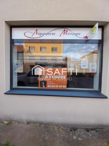 Grand Local commercial à Aigueperse