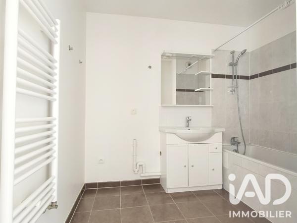 Appartement à vendre 3 pièces 61,23 m² Puteaux