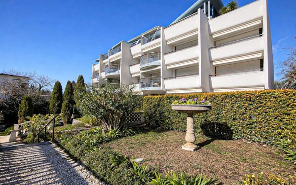 Appartement à vendre    5 pièces • 147,28 m2 Cannes