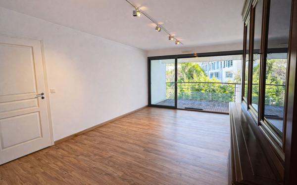 Appartement à vendre    5 pièces • 147,28 m2 Cannes