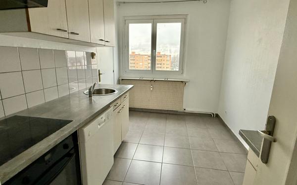 Appartement à vendre    3 pièces • 70 m2 Hoenheim