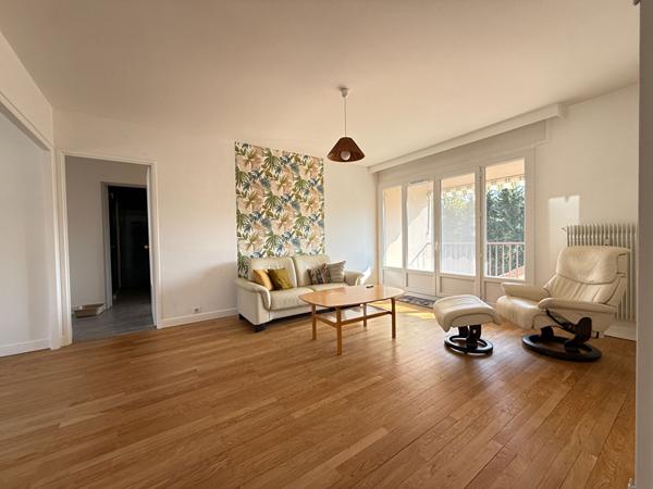 Appartement - 5 pièces - 114 m²