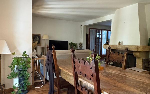 Maison à vendre    6 pièces • 180 m2 Grabels