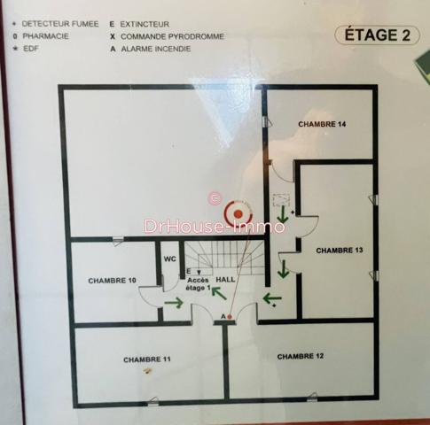 Commerce à vendre 12 pièces de 196 m²