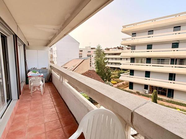 Au coeur d'Auxerre dans une résidence sécurisée avec gardien Appartement 2 pièce(s)