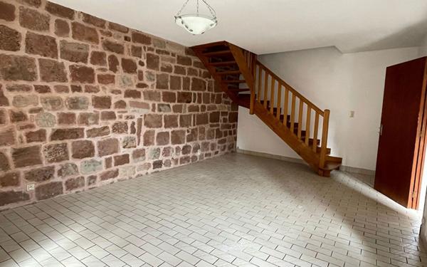 Maison à louer    3 pièces • 64,52 m2 Marcillac-Vallon