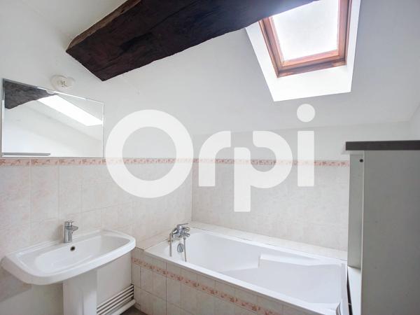 Appartement à louer    4 pièces •  Chalon-sur-Saône