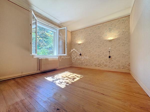 Saint-Affrique (12400) Idéal Artisan ou projet de vie et investissement !