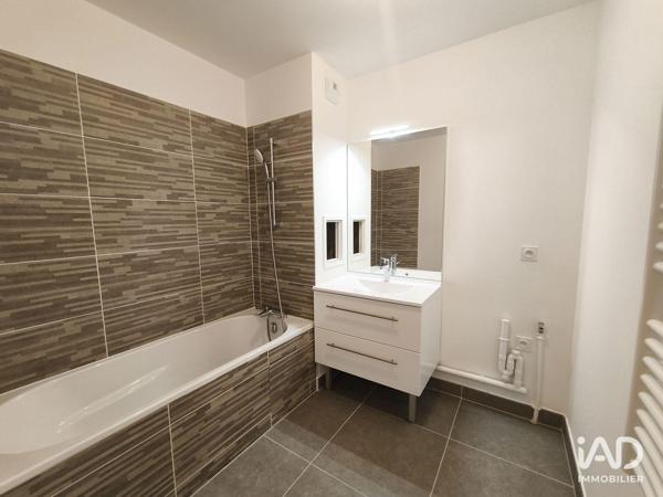 Appartement à vendre 3 pièces 57 m² Chennevières-sur-Marne