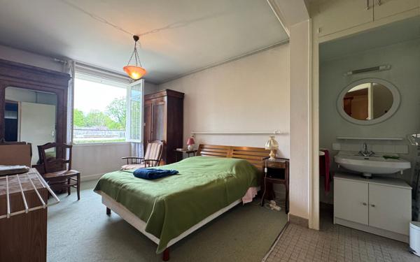 Maison à vendre    7 pièces • 195 m2 Billère