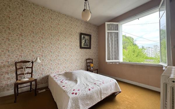 Maison à vendre    7 pièces • 195 m2 Billère