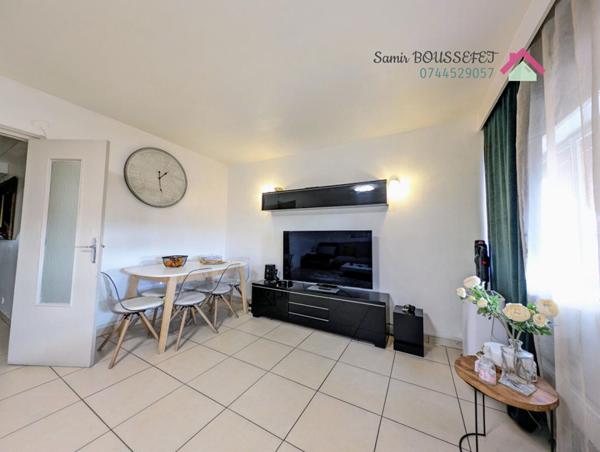 À VENDRE : APPARTEMENT T3, VUE DÉGAGÉE, MARSEILLE 13003 (SAINT-LAZARE)  IDÉAL INVESTISSEUR ? RENTABILITÉ ATTRACTIVE