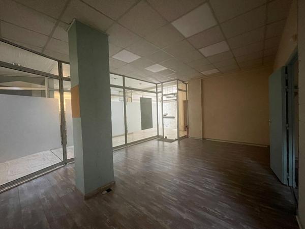 Achat local commercial Chartres - 1 pièce(s) - 38 m² - 75 000 €