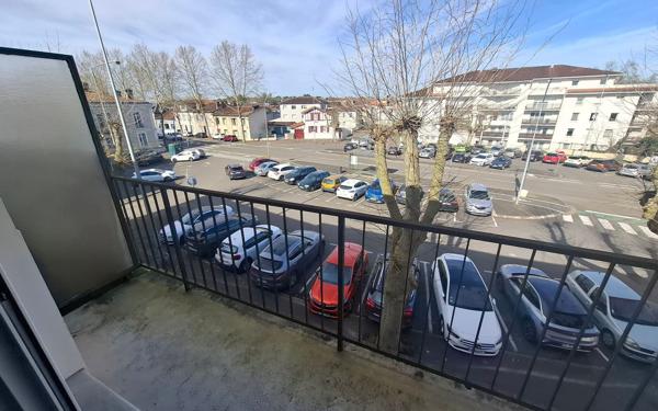 Appartement à louer    1 pièce • 30 m2 Mont-de-Marsan