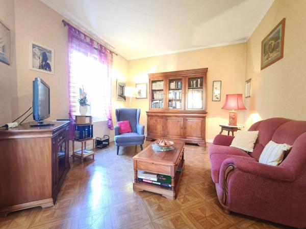 Le charme  d'une maison de maître avec un beau jardin
