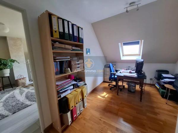 Vente                                                      Propriété
                        
                     6 pièces                      155 m2                     à Coulommiers