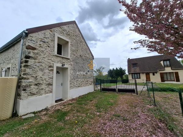 Vente                                                      Propriété
                        
                     6 pièces                      155 m2                     à Coulommiers