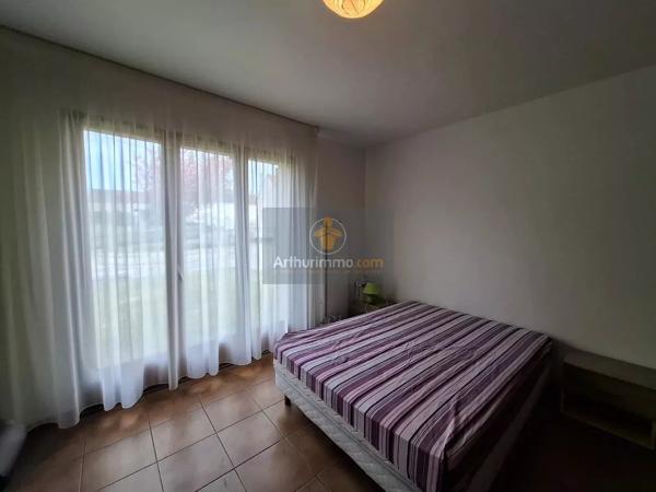 Vente                                                      Propriété
                        
                     6 pièces                      155 m2                     à Coulommiers