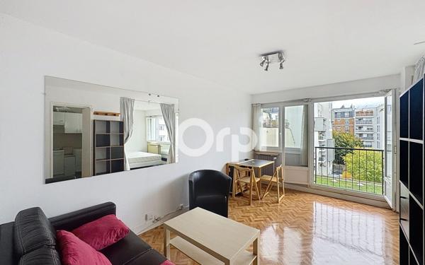 Appartement à vendre    1 pièce • 38,65 m2 Paris 15