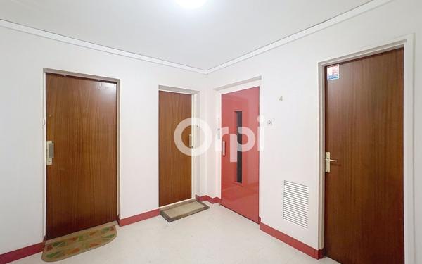 Appartement à vendre    1 pièce • 38,65 m2 Paris 15