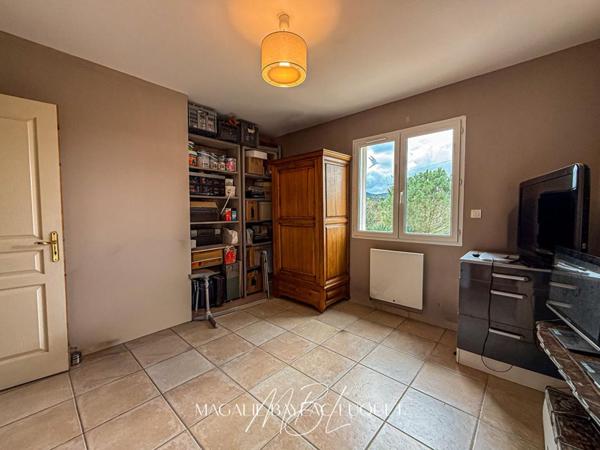 MONTIRAT MAISON T4 TERRAIN