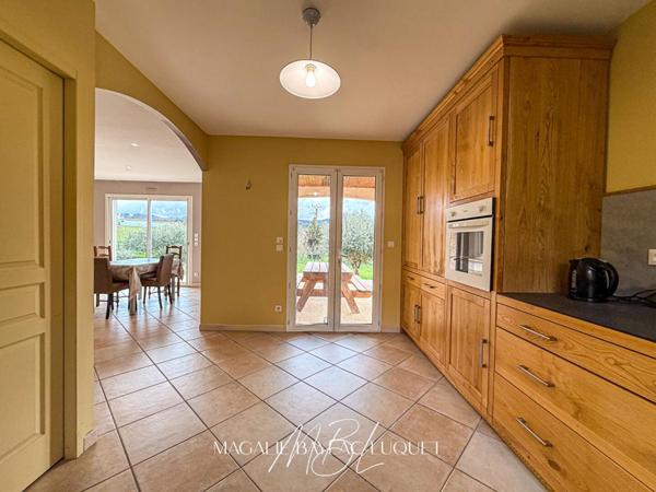 MONTIRAT MAISON T4 TERRAIN