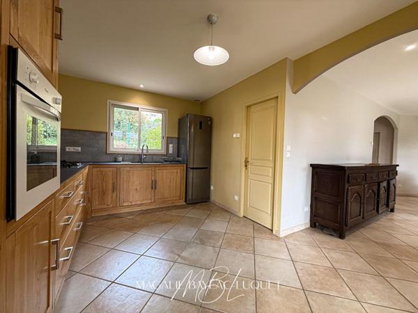 MONTIRAT MAISON T4 TERRAIN