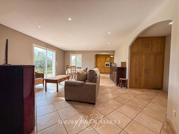 MONTIRAT MAISON T4 TERRAIN