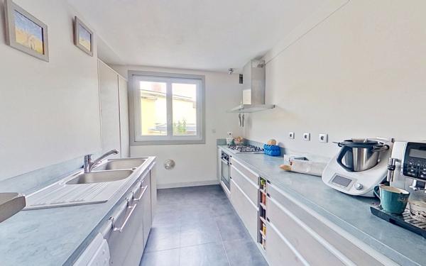 Appartement à vendre    3 pièces • 51 m2 Lyon 9