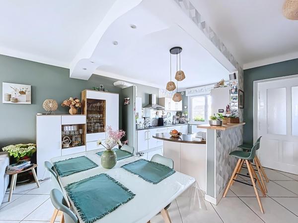 Duplex avec jardin et garage