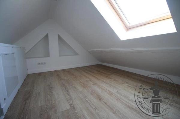Location                                                      Appartement
                        
                     2 pièces                      35 m2                     à Dourdan