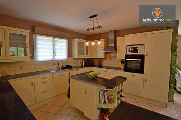 Vente                                                      Maison
                        
                     4 pièces                      108 m2                     à Margueron