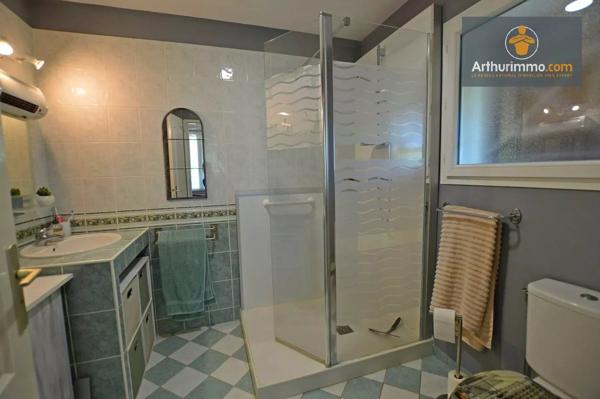 Vente                                                      Maison
                        
                     4 pièces                      108 m2                     à Margueron