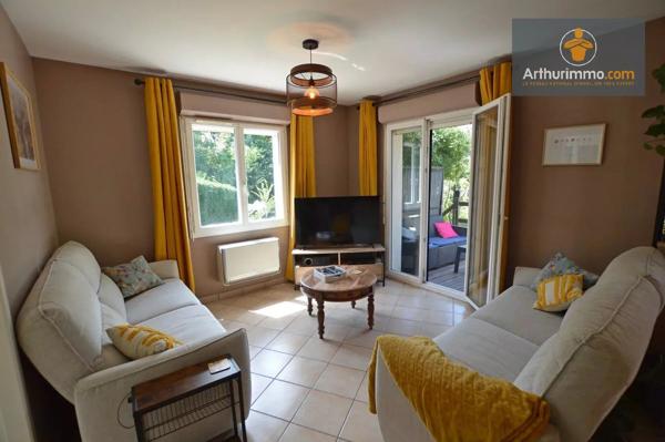 Vente                                                      Maison
                        
                     4 pièces                      108 m2                     à Margueron