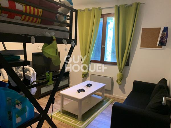 Maison à Louer meublée aux Angles Spéial étudiants - 5 pièces - 3 chambres - jardin !