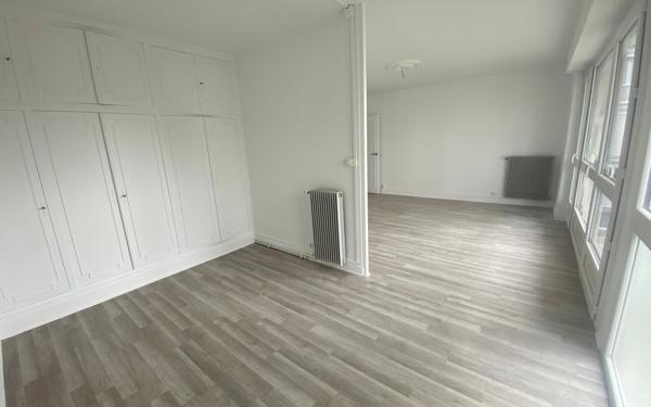 Appartement à louer    3 pièces •  La Rochelle