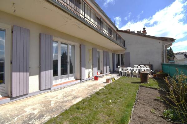 Maison à vendre 7 pièces SAINT AGREVE (07)