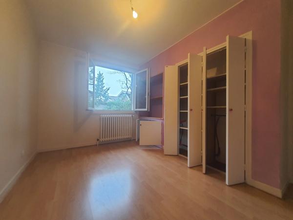 Dpt Drôme (26), à vendre ROMANS SUR ISERE maison P6 de 93m2 + 38m2