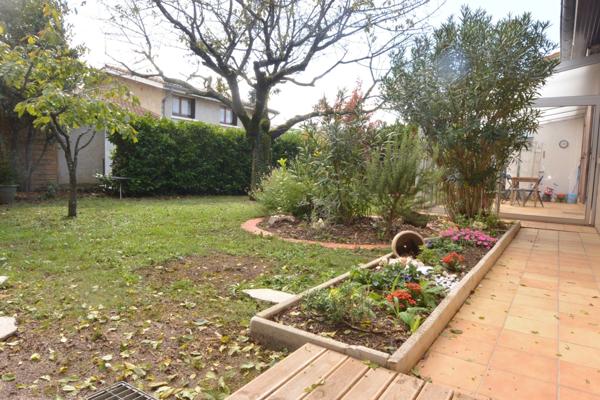 Dpt Drôme (26), à vendre ROMANS SUR ISERE maison P6 de 93m2 + 38m2