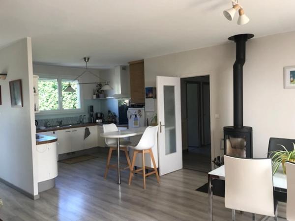 Dpt Drôme (26), à vendre ROMANS SUR ISERE maison P6 de 93m2 + 38m2